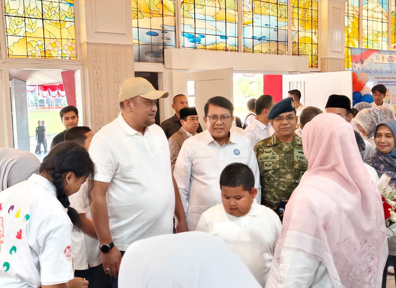 Menghadiri acara Hari Anak Nasional Tahun 2026, di Gedung Tegar Beriman Pemkab Bogor